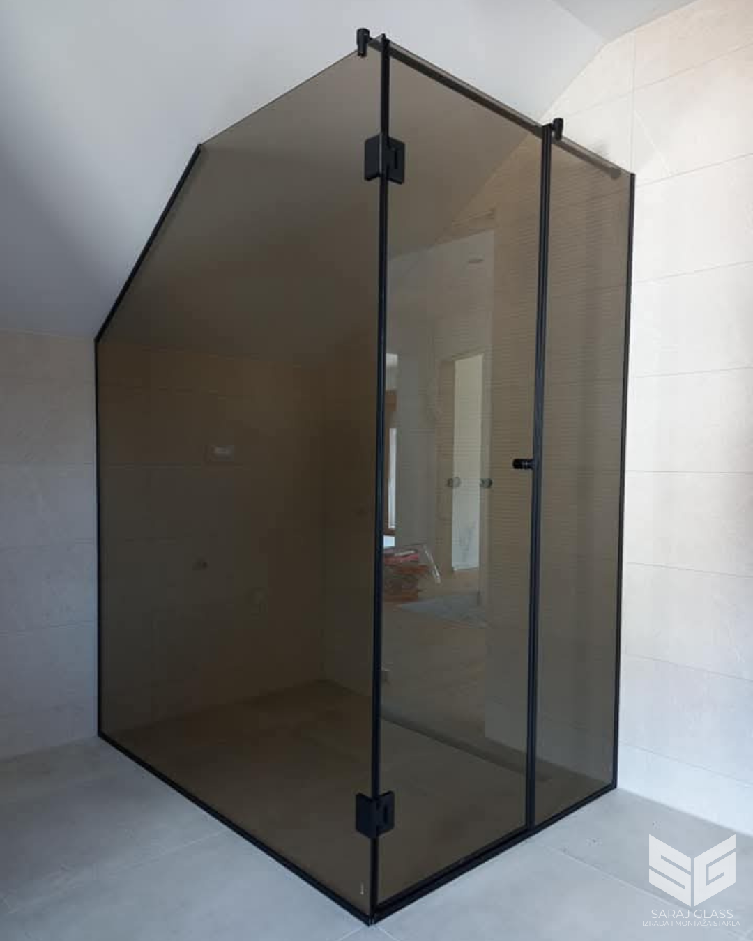 Ugaone tuš kabine na baglame - Image 5