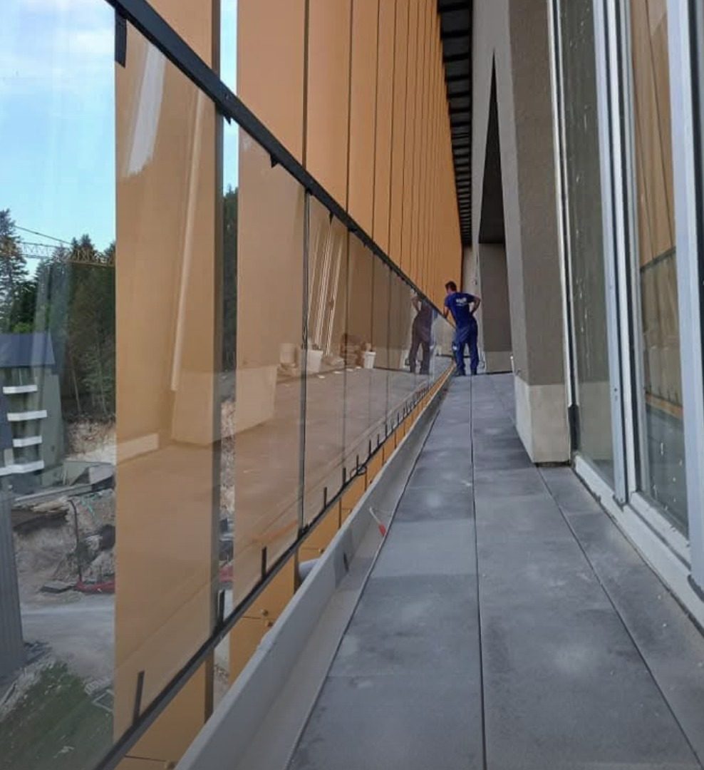 WhatsApp Image 2025-12-30 at 00.10.38 (2)