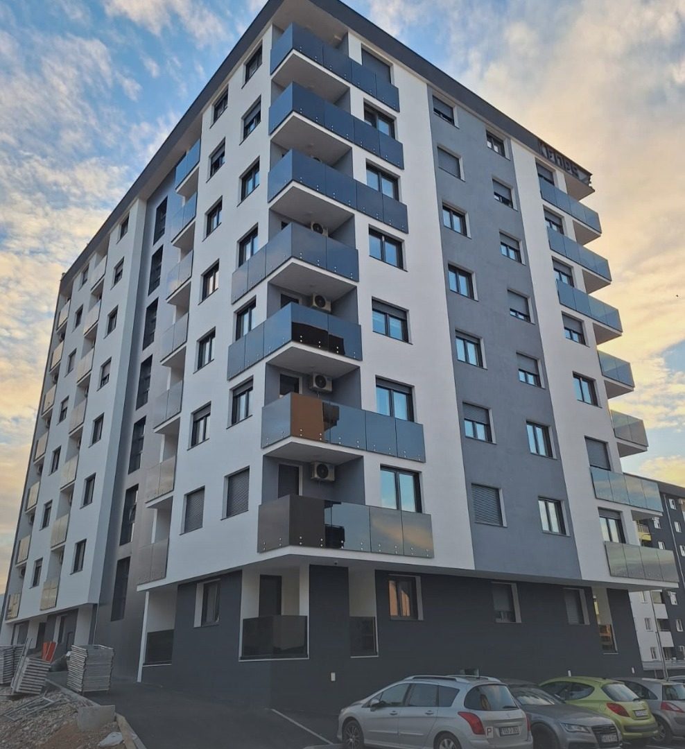 WhatsApp Image 2025-12-30 at 00.11.00